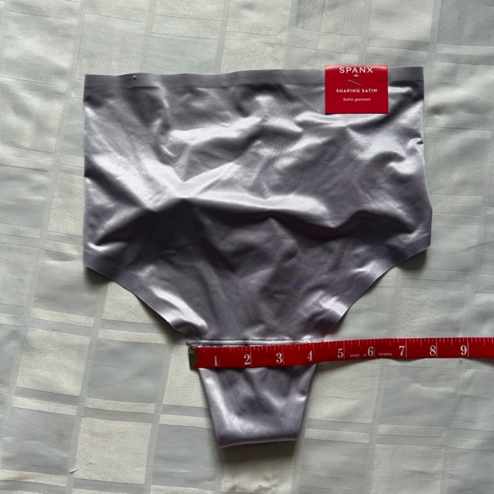 Spanx 2 Small Shapewear Panties New with Tags Purple Seamless & Beige High-Waist - Picture 12 of 17
